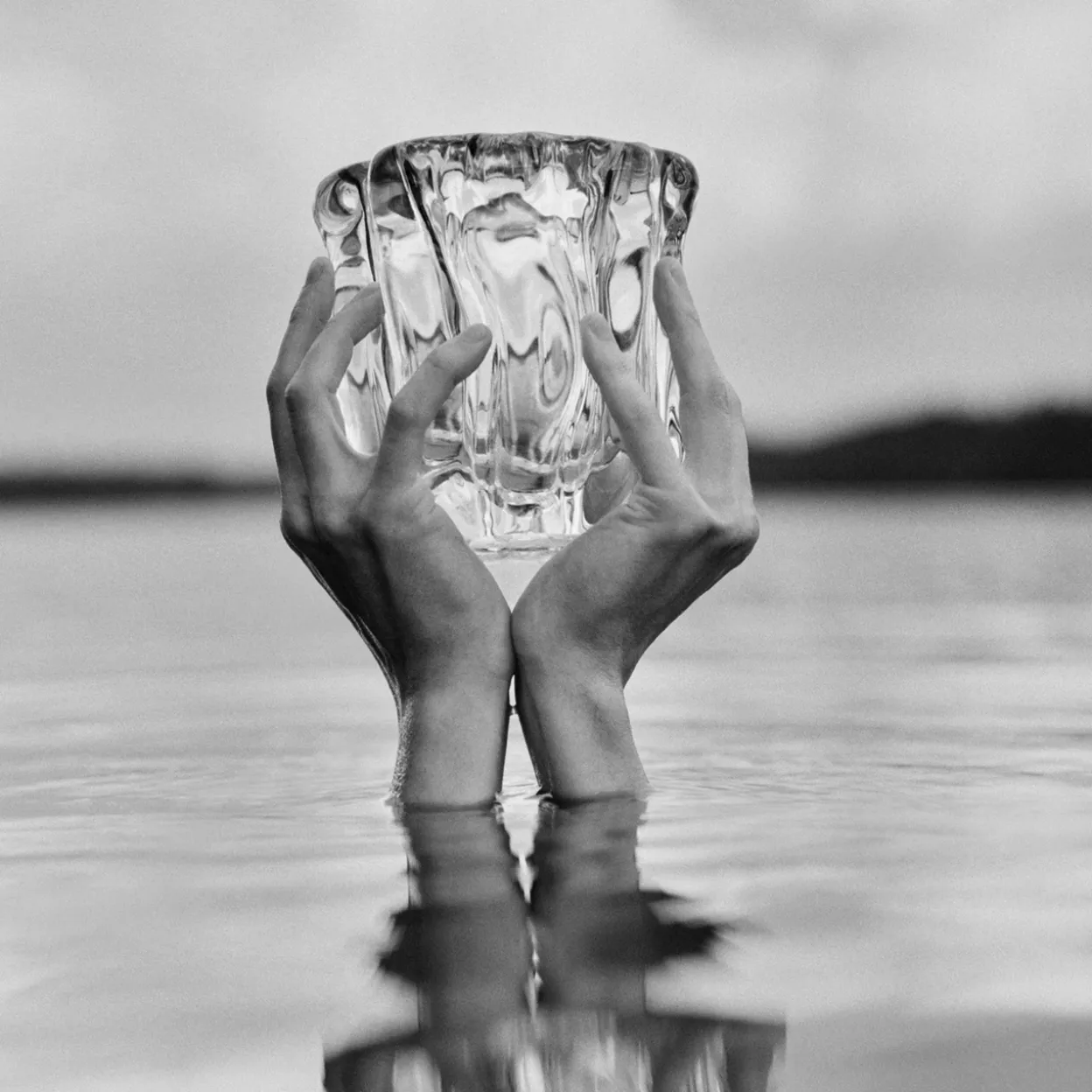 Kalvolan kanto konstverk 140mm mörk grå