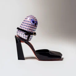 Liten uggla 75x105mm ljus lila