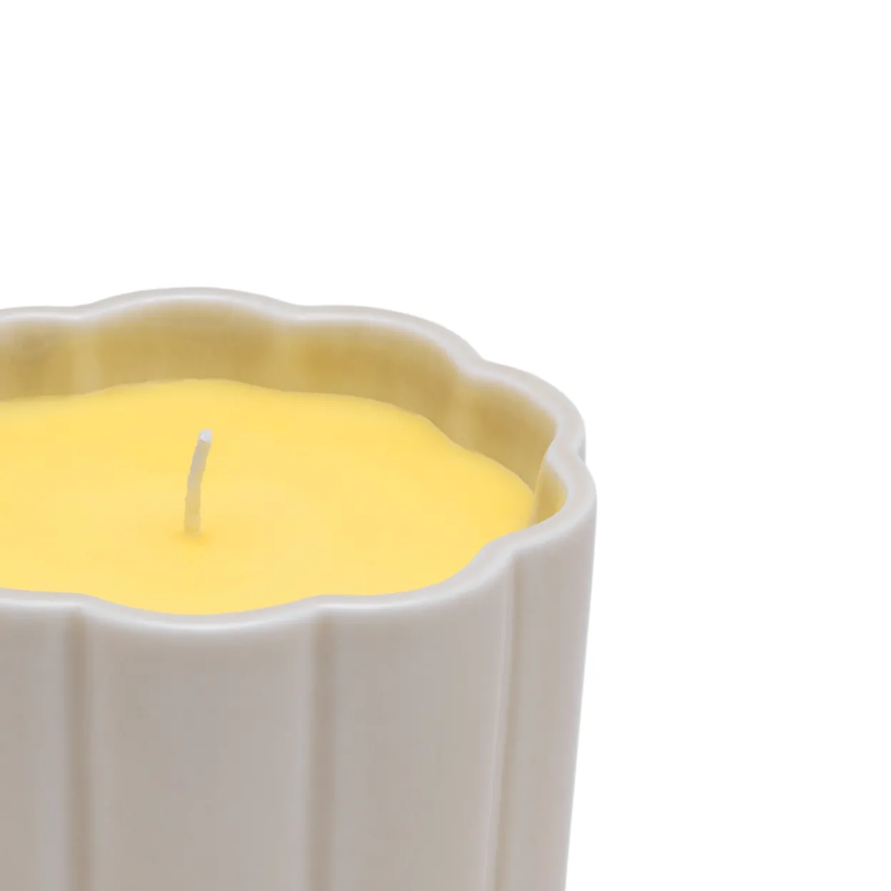 Ljus i keramikform rund beige-gul